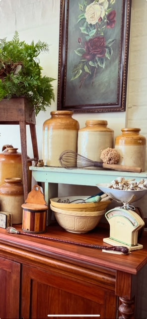 Vintage Homewares